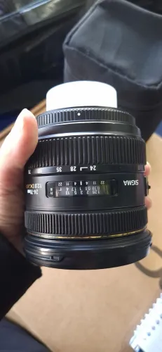 Sigma 24-70mm f/2.8 EX DG HSM para Nikon