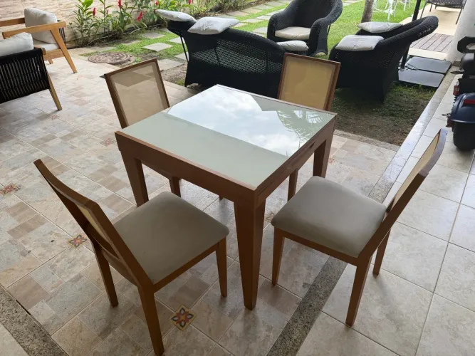 Mesa de Jantar Extensível - 80 cm a 1,60 m