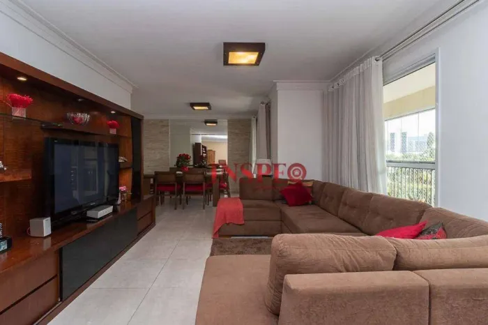 Apartamento com 3 dormitórios à venda, 176 m² por R$ 2.790.000,00 - Aclimação - São Paulo/