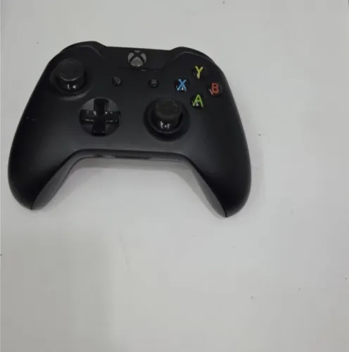 Xbox one com controle original