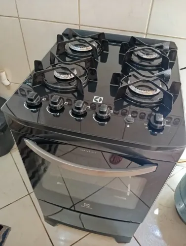 Barato!! Fogão 4 Bocas Electrolux Preto Mesa Vidro