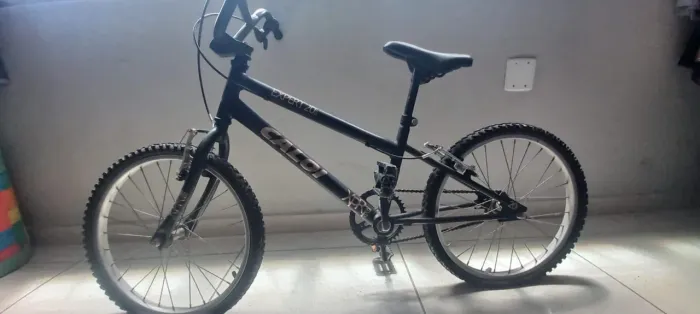Bicicleta Caloi BMX aro 20