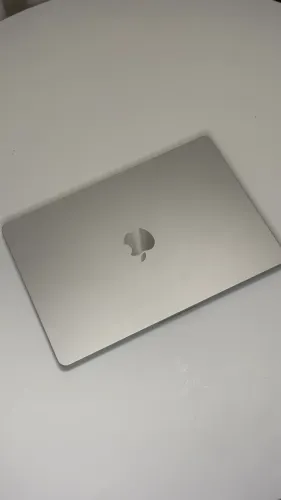 MACBOOK AIR M4 256GB | POUCO USO