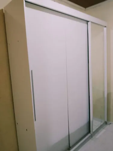 Vendo Guarda-roupas casal