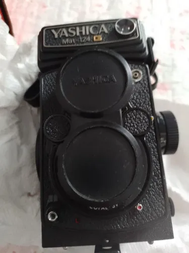 Máquina fotograficaYashica Mat 124 analogicafuncionando perfeitamente! relíquia!