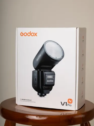 Flash Godox V1 Pro para Nikon - Estado de Novo