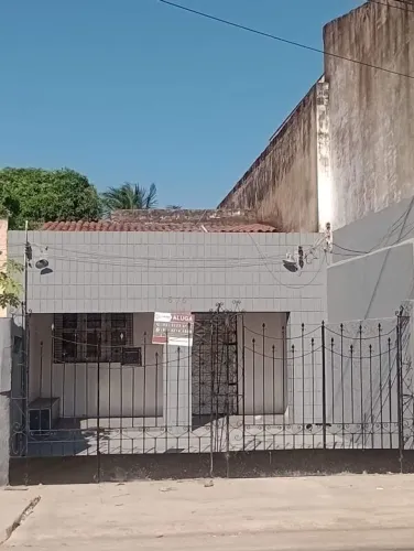 Casa para aluguel, 3 quartos, 1 suíte, 3 vagas, Monte Castelo - Fortaleza/CE