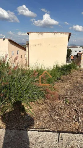 Terreno à venda, 240 m² por R$ 120.000 - Pão de Açúcar - Pouso Alegre/MG