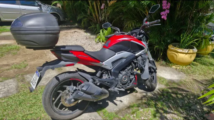 Vendo DOMINAR 250 2025 sem detalhes
