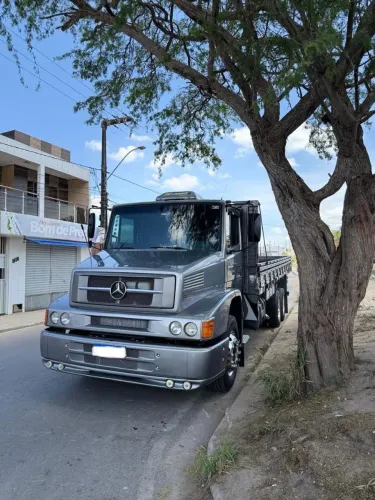 Mercedes Benz 1620 Carroceria