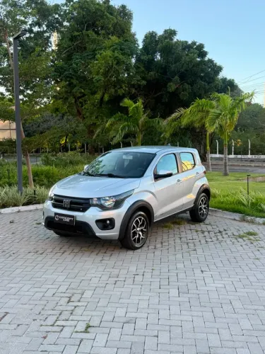 Fiat Mobi Like 1.0 Fire Flex 5P. 2022