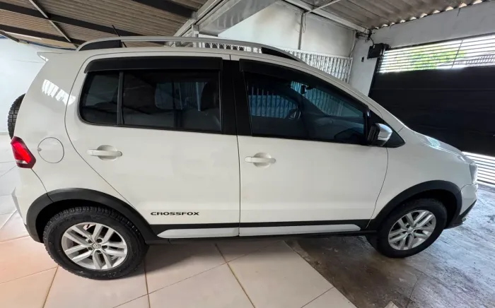 Volkswagen Crossfox 1.6 T. Flex 16V 5P 2015