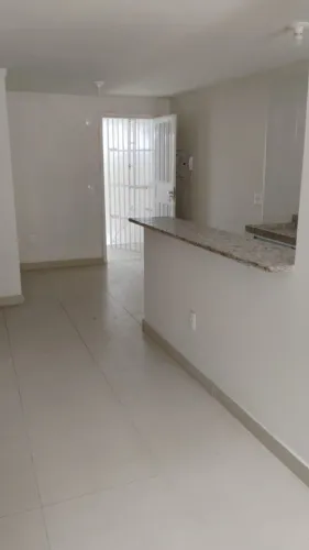 APTO 2 QUARTOS - GARAGEM - CENTRAL DE GÁS- AQUECEDOR - AV EDVALDO LIMA,169 -NOVA ALMEIDA