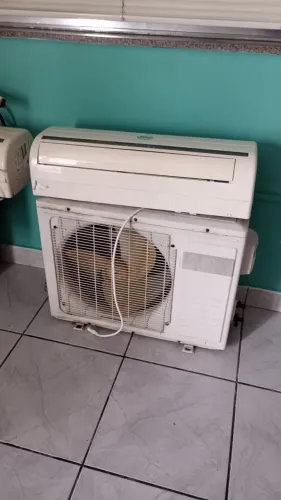 Ar condiocionado 9 mil BTUS frio, Novinho Retir em Mogi das Cruzes SP