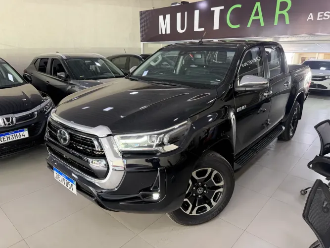 Toyota Hilux CD SRX 4X4 2.8 TDI 16V Diesel Aut. 2022