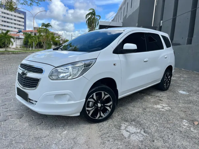 Chevrolet Spin LT 1.8 8V Econo.flex 5P Mec. 2014
