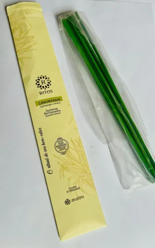 KIT THE INCENSOS: Sete Chakras, Citronela, Lemongrass + Incensário. R35.