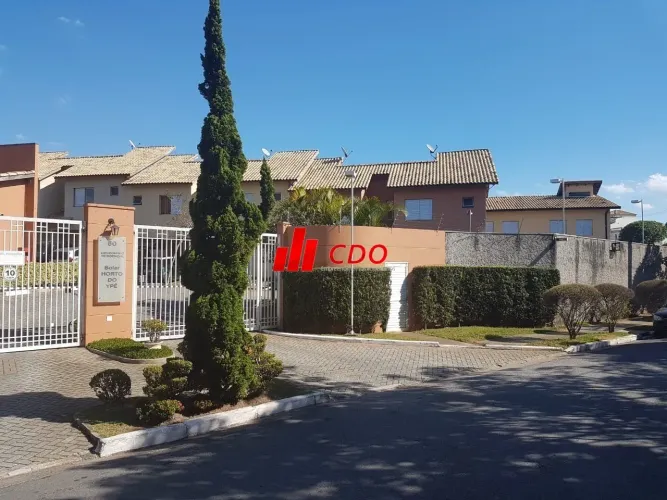 Casa em Condomínio à Venda em São Paulo-SP, Horto do Ype: 3 quartos, 1 suíte, 2 salas, 3 b