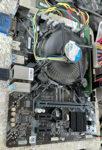 KIT I3 COM  MEMORIA DE 6G COM ESPELHO, VALOR PARA UNIDADE 
