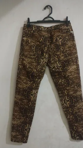 Calça jeans feminina
