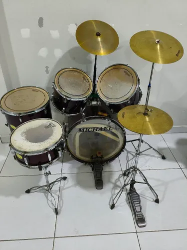 Bateria acústica 