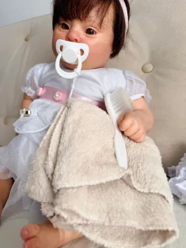 Bebê Reborn semi nova