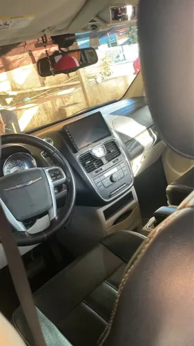 Chrysler Town & Country Touring 3.6 V6 Aut. 2012