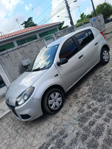 Renault Sandero Authentique Hi-flex 1.0 16V 5P 2011