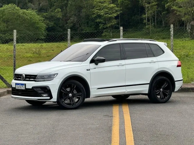 Volkswagen Tiguan Allspac R-line 350 TSI 2.0 4X4 2021