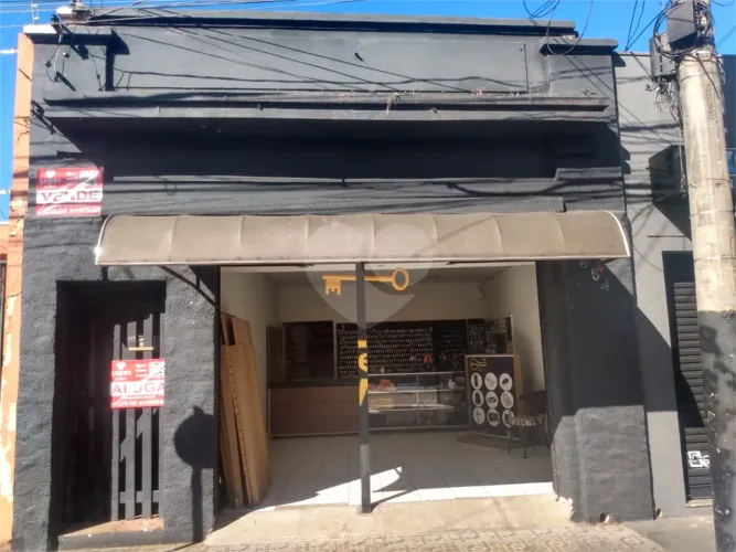 Casa com 1 quartos à venda em Centro - SP