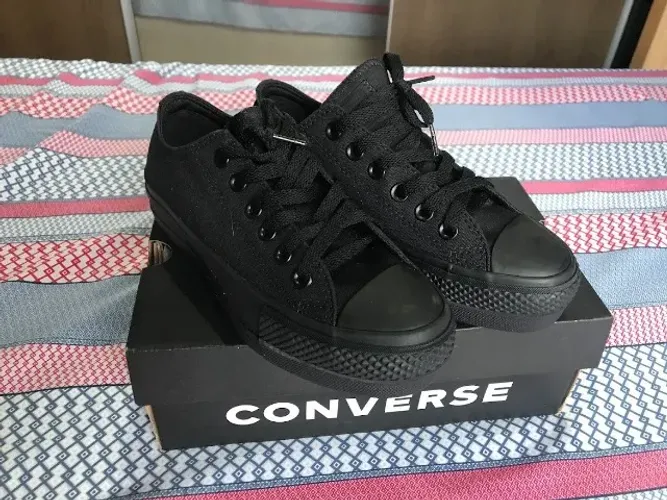 Chuck Taylor All Star Lift Monochrome Preto