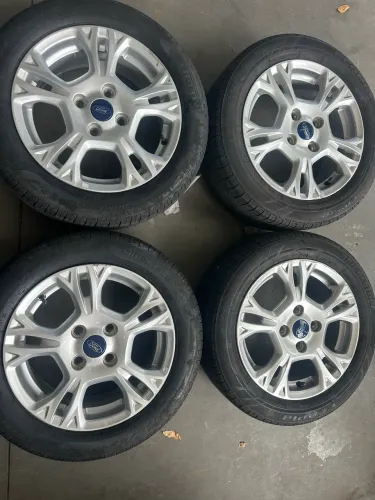 Rodas Ford fiesta, Ford Ka 4/108 + pneus semi novos 