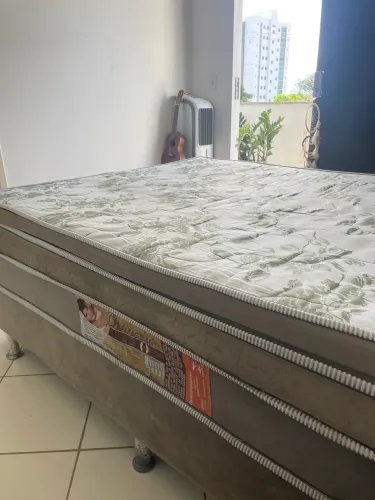 Cama box de casal- Ótimo estado