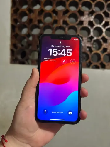 iPhone XR Preto Funcionando Perfeitamente + Carregador