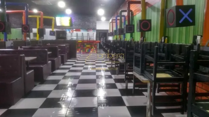 Locação Comercial no Morumbi Valor 32 mil, 6 vagas na Frente, local em Frente Fleury Medic