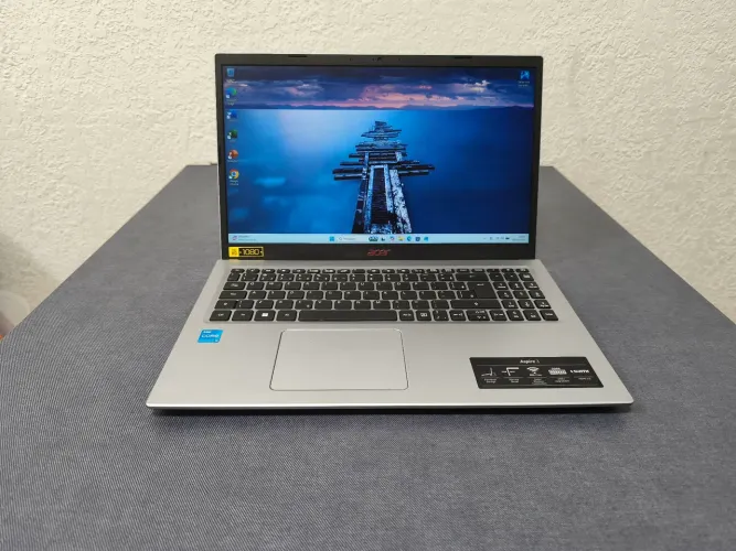Notebook Acer Aspire i3. 11° Geração. 8 GB. SSD 256 GB