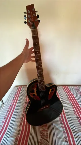 Violão Phoenix Ovation