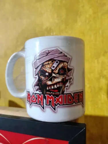 Canecas em cerâmica / porcelana