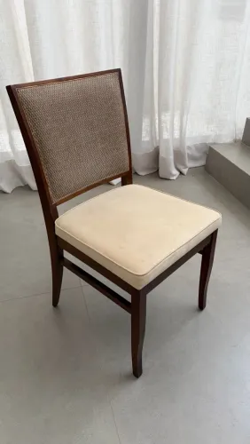 Cadeiras de sala de jantar