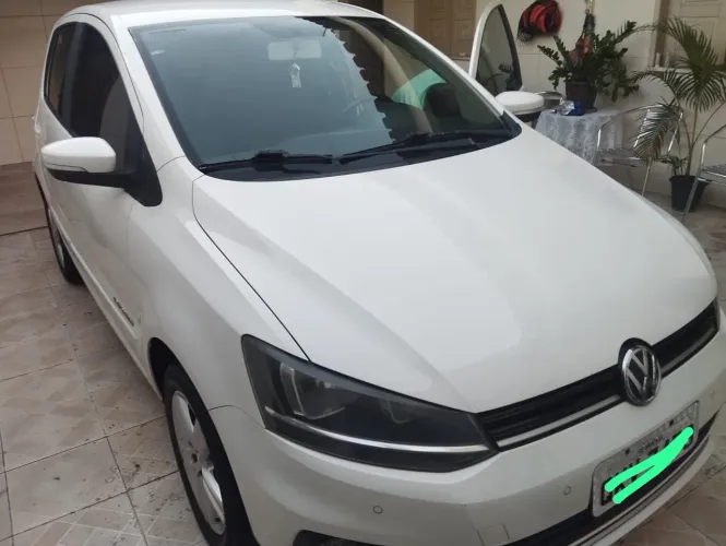 Volkswagen Fox Comfortline 1.6 Flex 8V 5P 2016