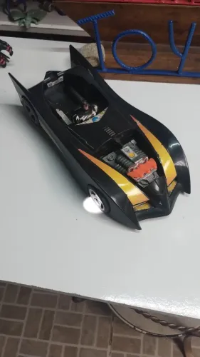 Carro Batman estrela
