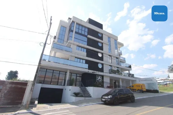 Apartamento Duplex à venda com 3 quartos, no Centro de Balsa Nova