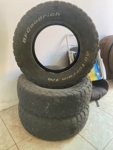Pneu 225/70/16