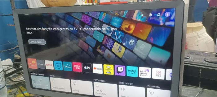 Tv 18 polegada Smart TV * pra mais informações