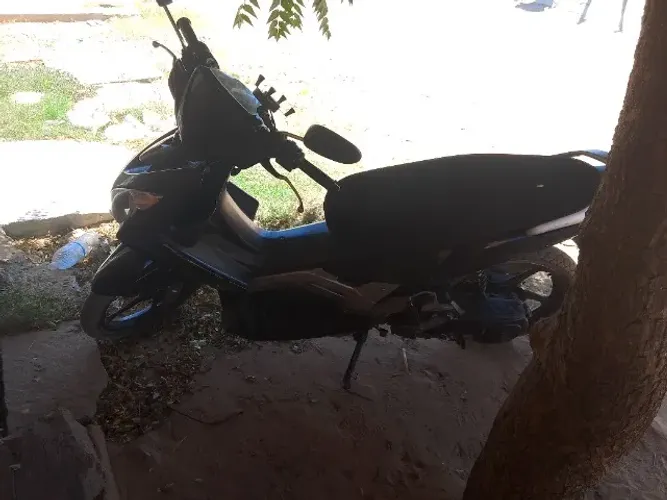 Vende ou troca num carro em dias