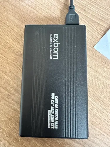 HD Externo Exbom 1Tb , Modelo CGHD-10. 1Tb