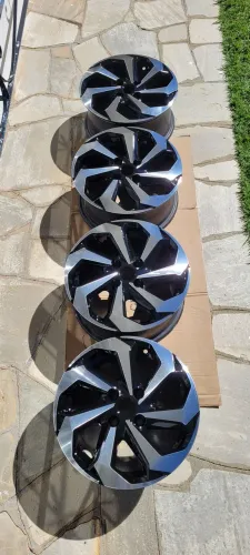 JOGO DE RODAS ARO 14X6 4X100 R$1.650,00