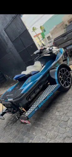 Jet ski GTX 155 2018 casco ST3 