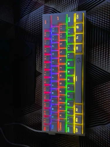 Teclado mecânico REDRAGON
