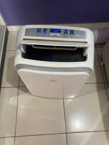Ar condicionado portátil midea 12000BTUs